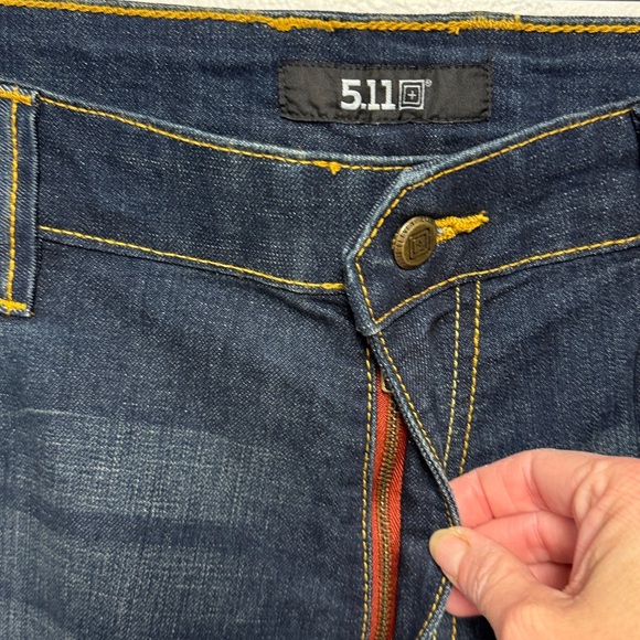 5.11 Tactical Dark Blue Straight Jeans Defender Flex JeansNWT 38x36 - Picture 5 of 9